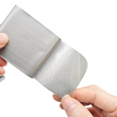 Karton Versiegelung Essential Stoff Klebeband in Schwarz / Weiß / Rot mit Gummi Klebstoff